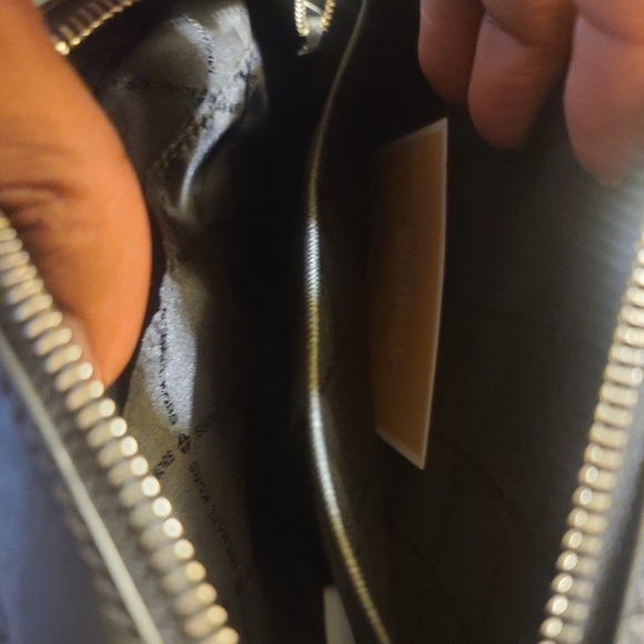 *SOLD* Michael Kors Jet Set Large Saffiano Leather Crossbody Bag Jet Black Set - Picture 11 of 12